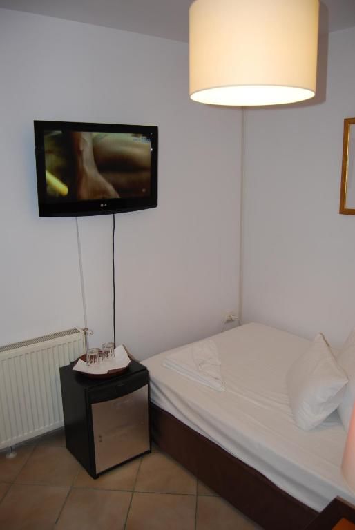 Отель Hotel Litovoi Central Бухарест